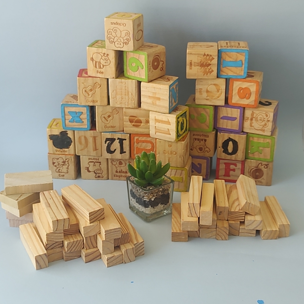 Bundle blocks wooden  variety in good condition